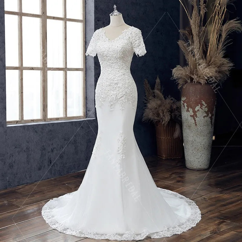 Classic Lace Appliques Mermaid Wedding Dress For Women V Neck Short Sleeves Elegant Lace Up Back Bridal Gowns TSWD655