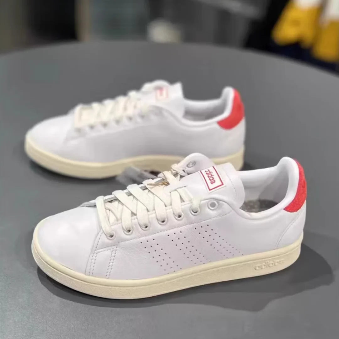 Adidas New Strong Grip Lightweight Outdoor Men's Skate Shoes Neo Lightweight Comfortable Everyday Low-Top Sneakers Pure White Simple Color Scheme Fashionable Versatile Commuting Casual Flat Shoes Styling Essential Fy8808