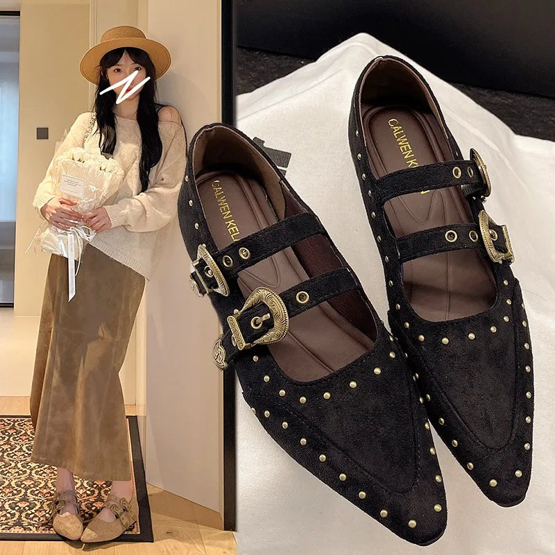 2025 NEW Vintage Design Pointed End Women Flats Shoes Fashion Double Row Belt Buckle Shoes Ladies Outdoor Shoes
