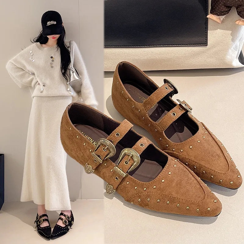 2025 NEW Vintage Design Pointed End Women Flats Shoes Fashion Double Row Belt Buckle Shoes Ladies Outdoor Shoes