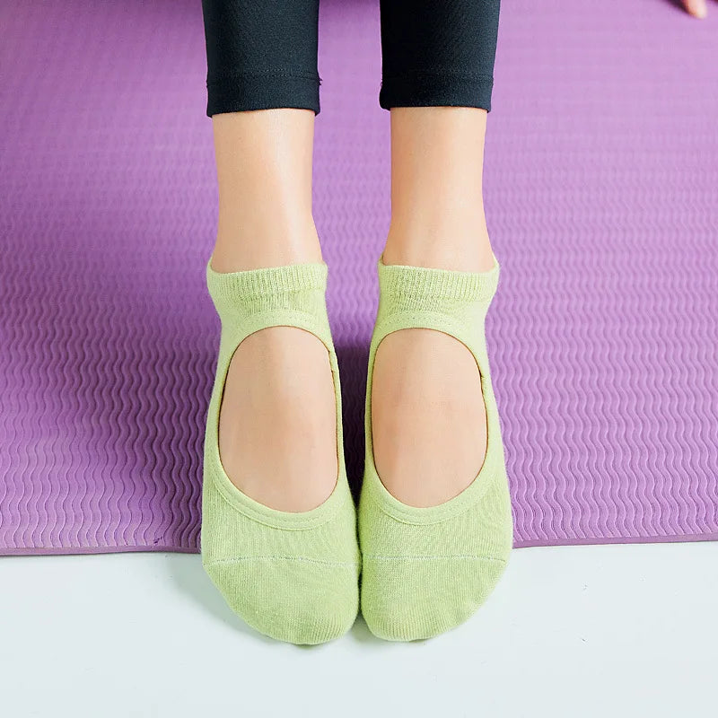 High Quality Women Yoga Socks Anti-Slip Breathable Backless Pilates Socks Ankle Ladies Ballet Dance Sports Socks for Fitness Gym