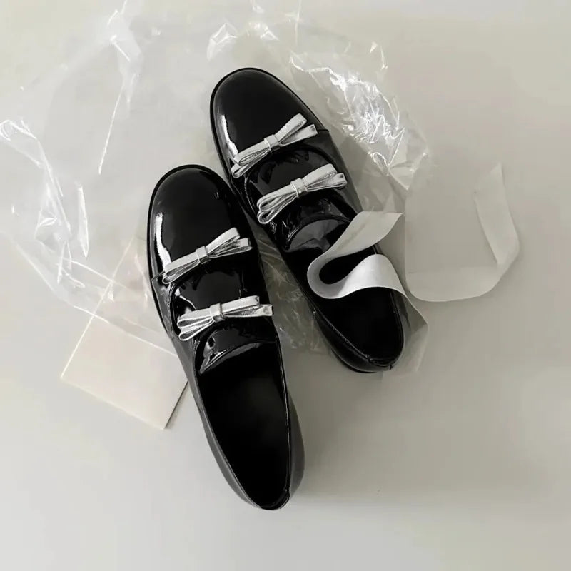 Retro British Style Mary Jane Women's Round Toe Chunky Heel Single Shoes with Bow Tie Comfortable Leather Loafers for Autumn Win