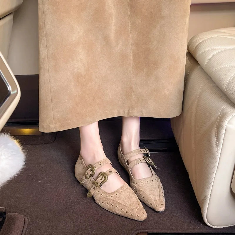2025 NEW Vintage Design Pointed End Women Flats Shoes Fashion Double Row Belt Buckle Shoes Ladies Outdoor Shoes