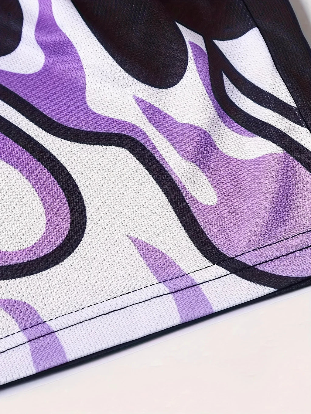 Summer men's comfortable breathable shorts with flame print pattern suitable for outdoor leisure travel wear