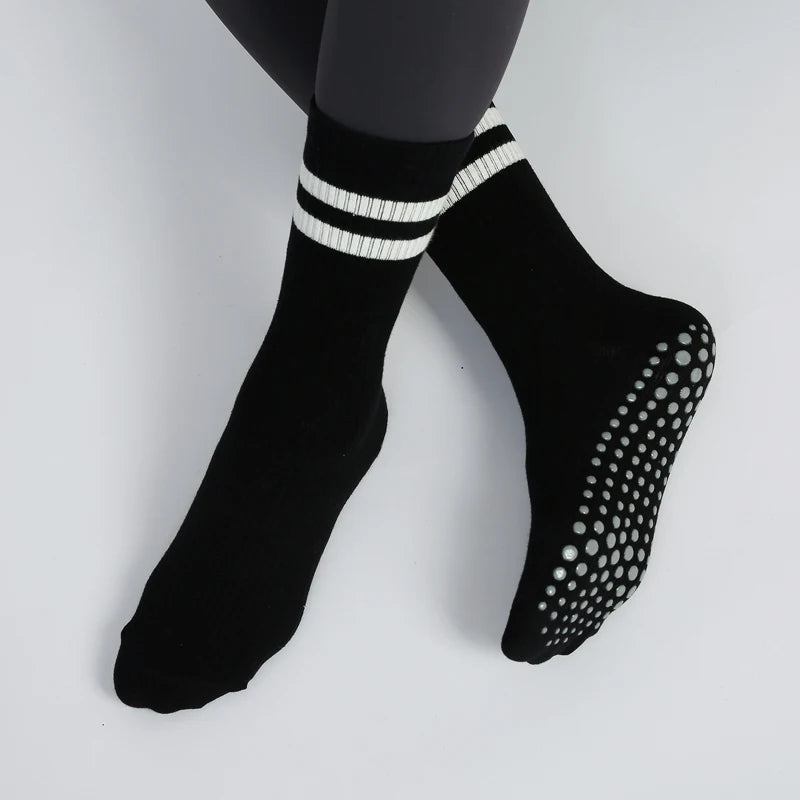 Mid-tube Ladies Fitness Pilates Socks Non-slip Breathable Anti Skid Floor Yoga Socks Women Dance Ballet Sports Cotton Socks