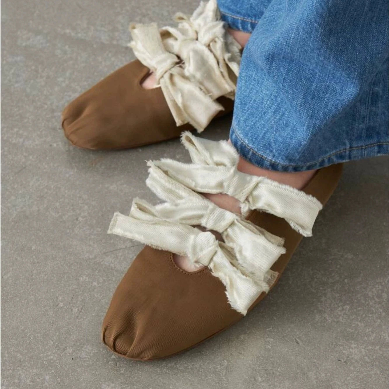 Women's Bowtie Decor Soft Sole Ballet Flat Shoes 2025 Trend Comfort Slip On Loafers Woman Non Slip Casual Shoes