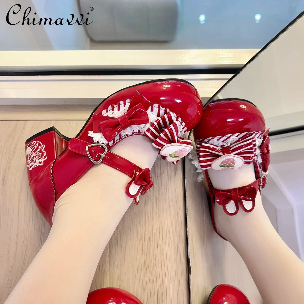 Original Sweet Strawberry Bow Cute Girl Lolita Shoes 2025 New Kawaii Princess Mary Jane Shoes Temperament Women's High Heels