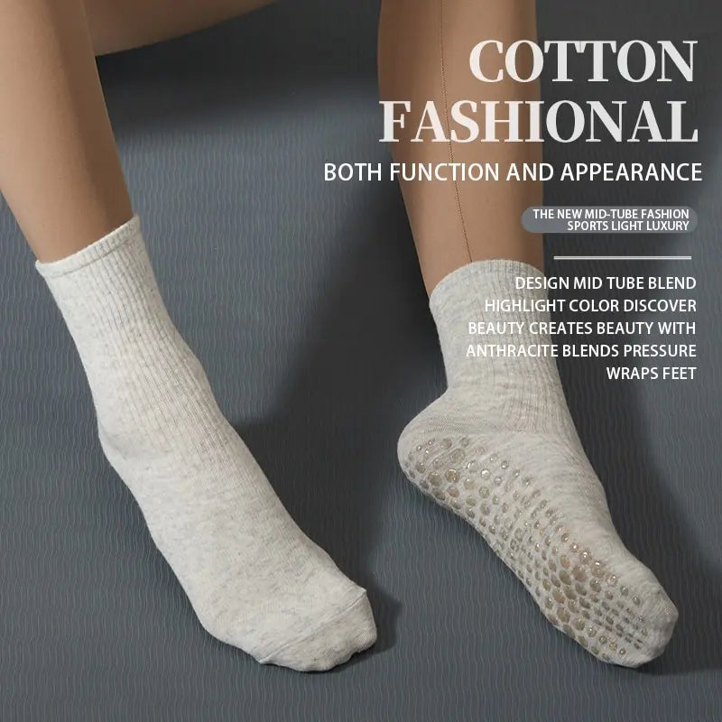 Women Pilates Socks Soft Cotton Non Slip Grip Tube Socks For Yoga Women Camping Fitness Gym Yoga Socks Anti Slip Fintness Socks