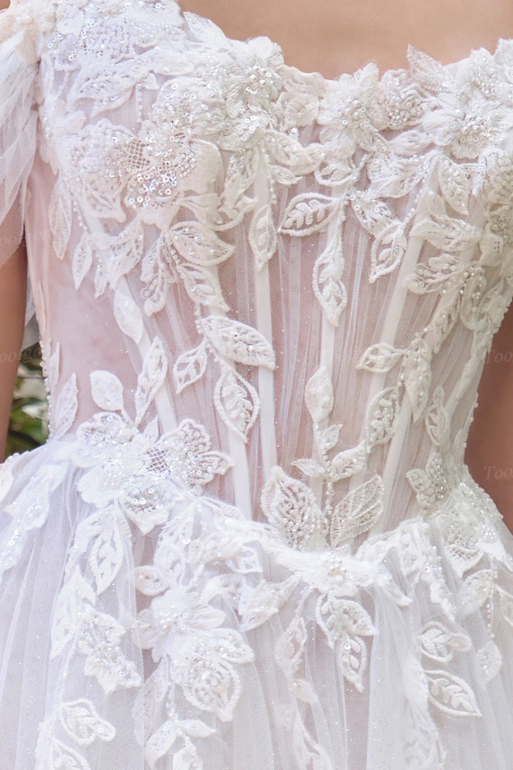 Toofgon Shiny Boho Appliques Lace Customized Wedding Dresses See Through Top Formal Party Bride Dress Country Long Bridal Gowns