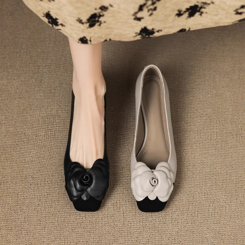 French Kitten Heel Color Block Camellia Single Shoe Summer 2025 New Block Heel Shallow Mouth Versatile Women's Shoes