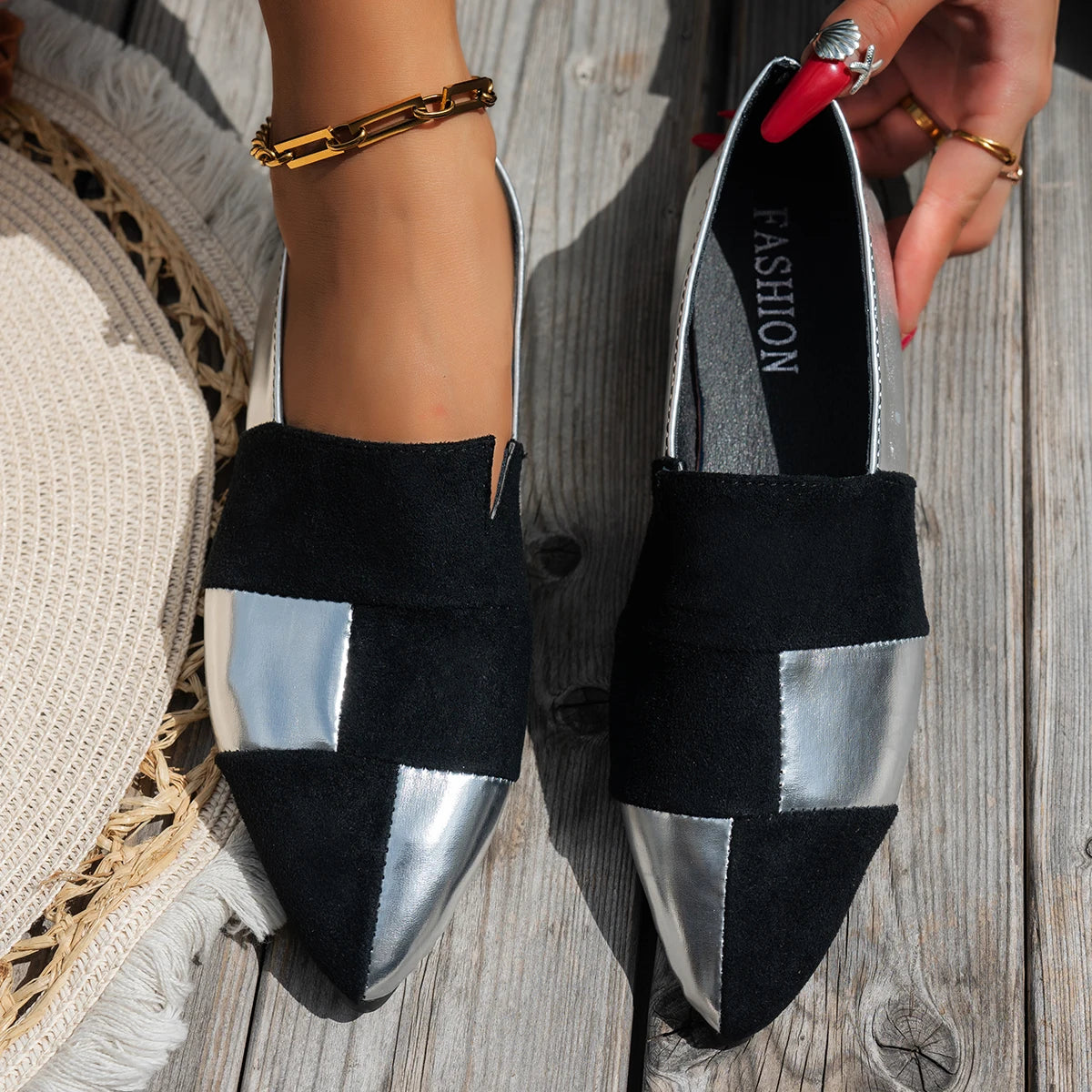 Women's Color-Blocked Pointed-Toe Loafers: Slip-On Lazy Casual Shoes, Stylish Commuting Work Shoes