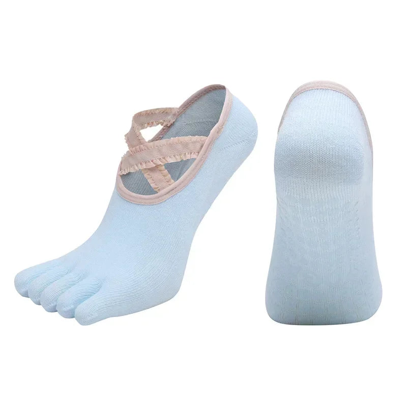1 Pair Breathable Five Finger Yoga Socks for Women Split Toe Professional Pilates Socks Indoor Dance Floor Fitness Sports Socks