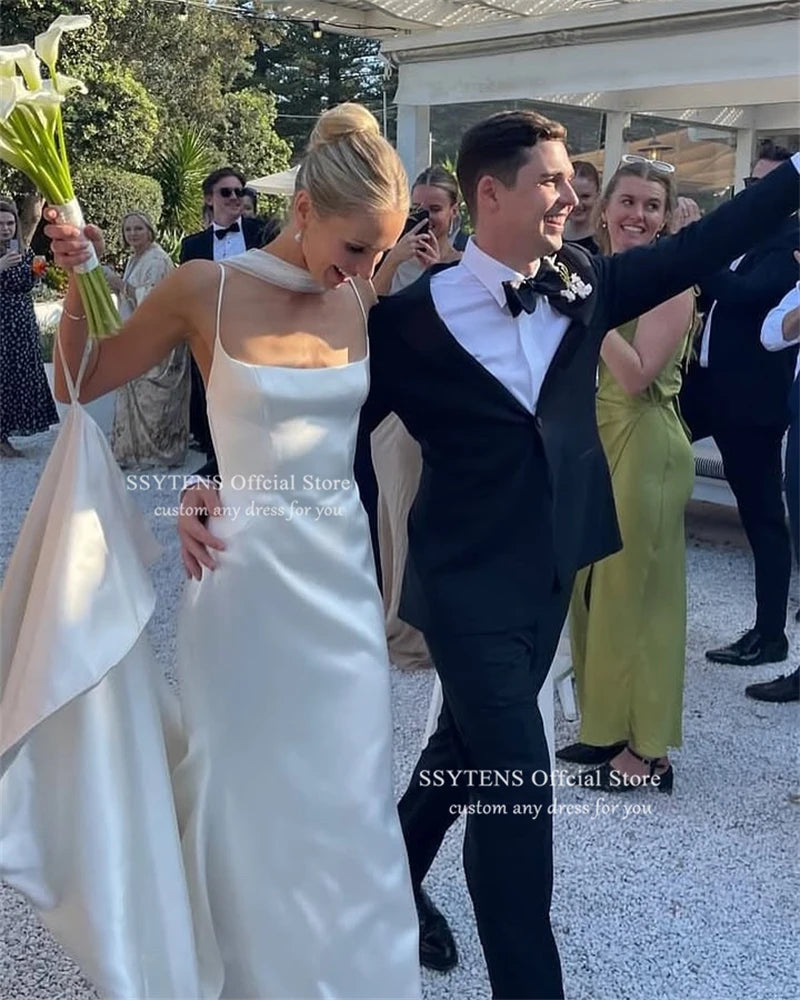 SSYTENS Elegant Ivory Wedding Dress Sleeveless Simple Bridal Gowns Square Collar Customized Simple Open Back Long Bride Dresses