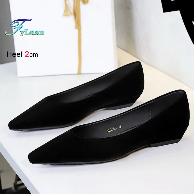 Fashion Autumn Red Women's Shoes Pointed Toe Ballerina Flats Faux Suede Shoes Ladies Flats Non-slip Shallow Mouth Casual Shoes