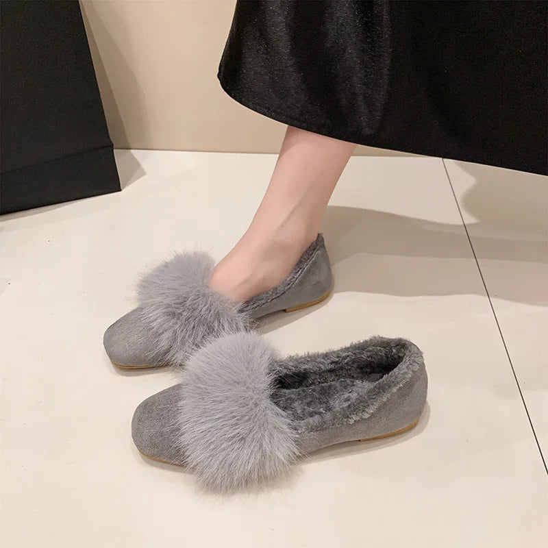 Women's Plush Flat Shoes 2025 Autumn Winter Faux Fur Lined Soft Sole Moccasins Warm Cotton Low Heel Pumps Slip on Comfortable