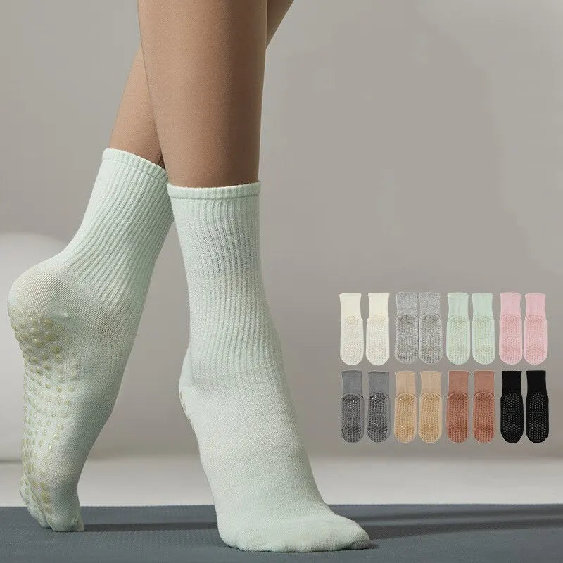 Women Pilates Socks Soft Cotton Non Slip Grip Tube Socks For Yoga Women Camping Fitness Gym Yoga Socks Anti Slip Fintness Socks