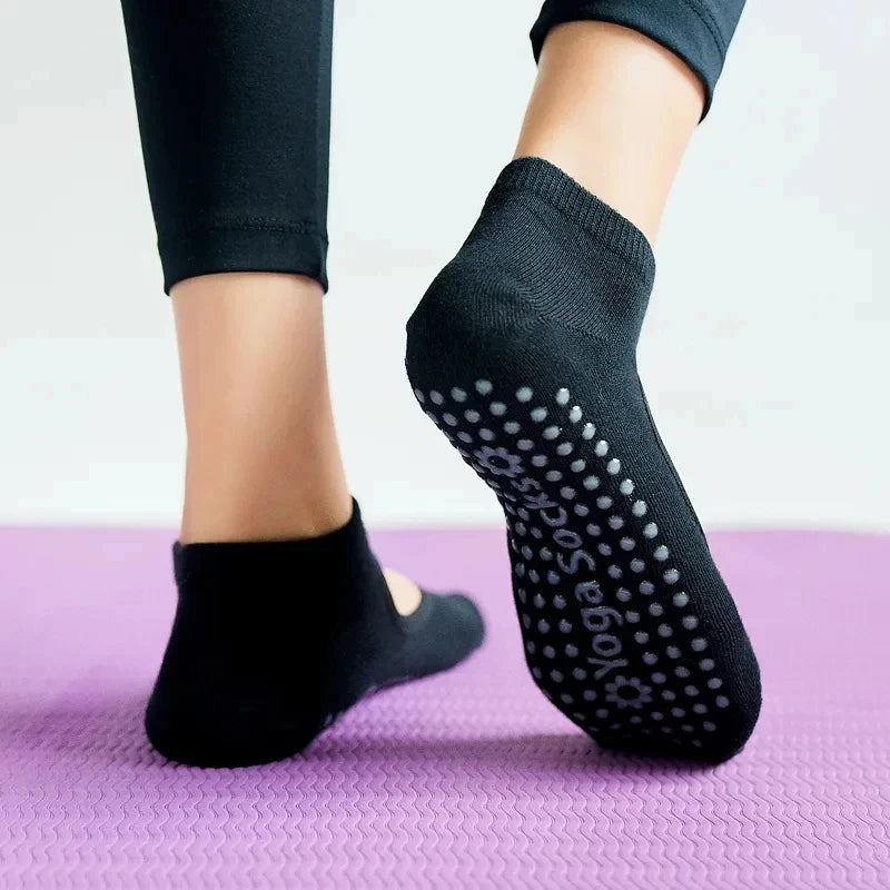 High Quality Women Yoga Socks Anti-Slip Breathable Backless Pilates Socks Ankle Ladies Ballet Dance Sports Socks for Fitness Gym