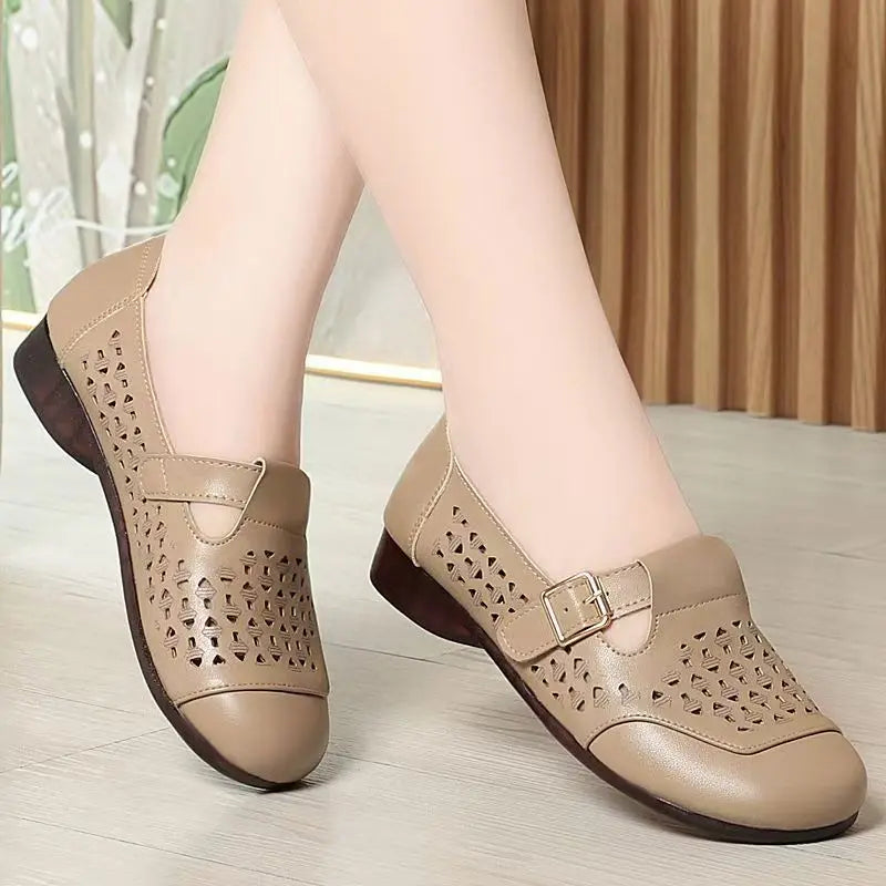 Women's Leather Hollow Out Low Heel Shoes Spring Summer Soft Sole Non Slip Round Toe Slip On Middle Aged And Elderly Sandals
