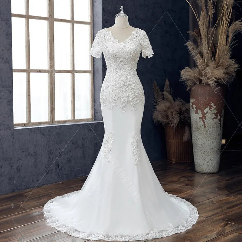 Classic Lace Appliques Mermaid Wedding Dress For Women V Neck Short Sleeves Elegant Lace Up Back Bridal Gowns TSWD655