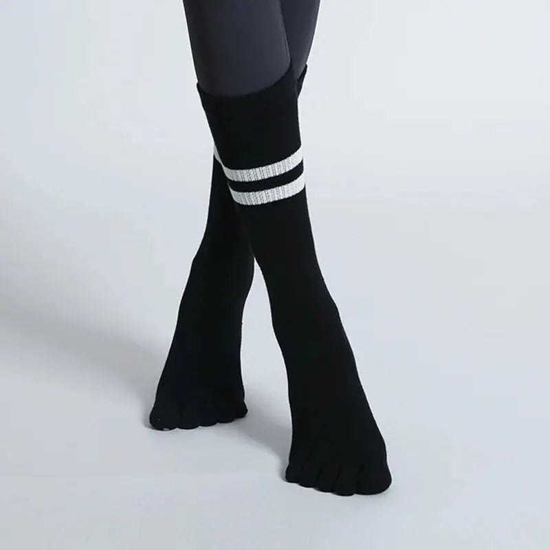 Women Breathable Yoga Socks Mid-tube Non-slip Five Finger Pilates Sports Sock Cotton Fitness Dance Ballet Indoor Floor Socks