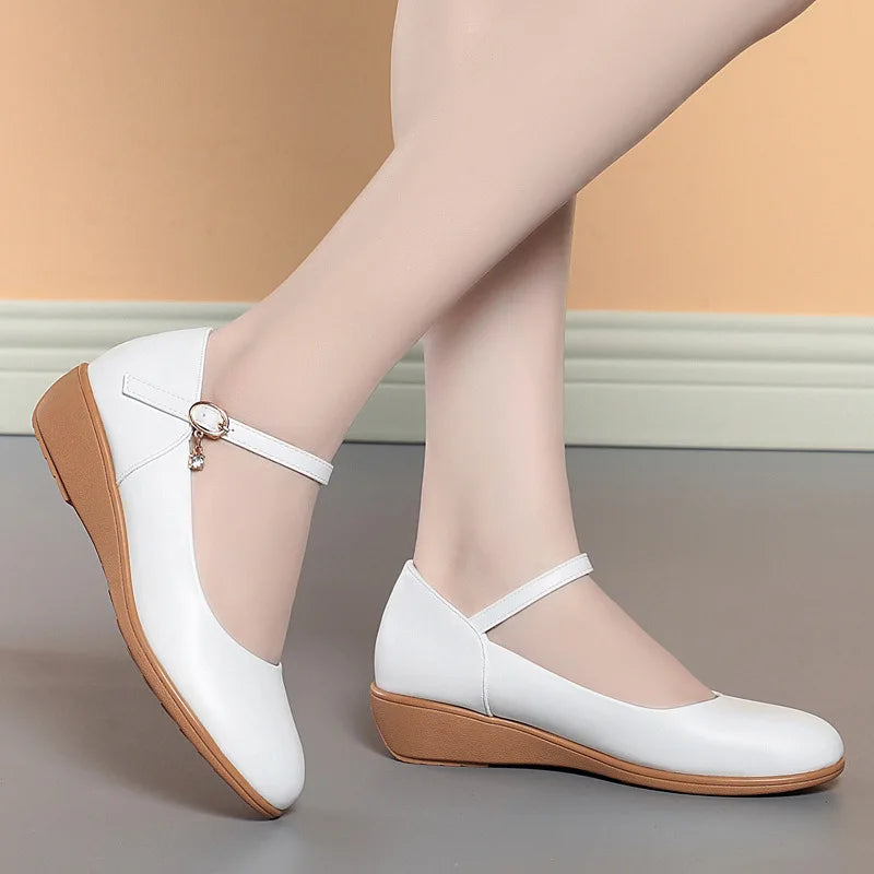 Classic White Soft Pu Leather Wedge Heel Shoes for Women Spring and Autumn New Comfortable and Versatile Work Shoes for Women