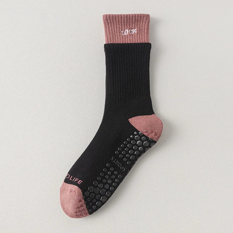 Eur35-42 Winter Thick Towel Bottom Mid Tube Yoga Socks Anti Slip Indoor Fitness Dance Pilates Training Socks Women Sports Socks