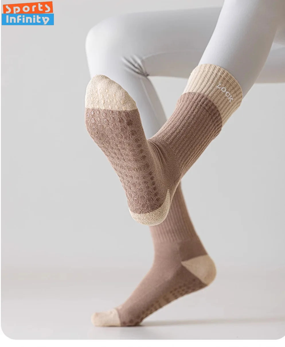 Eur35-42 Winter Thick Towel Bottom Mid Tube Yoga Socks Anti Slip Indoor Fitness Dance Pilates Training Socks Women Sports Socks